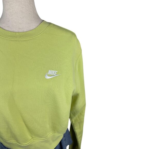 Nike Lime Green Embroidered Swoosh Crewneck Sweatshirt Small - Picture 2 of 4